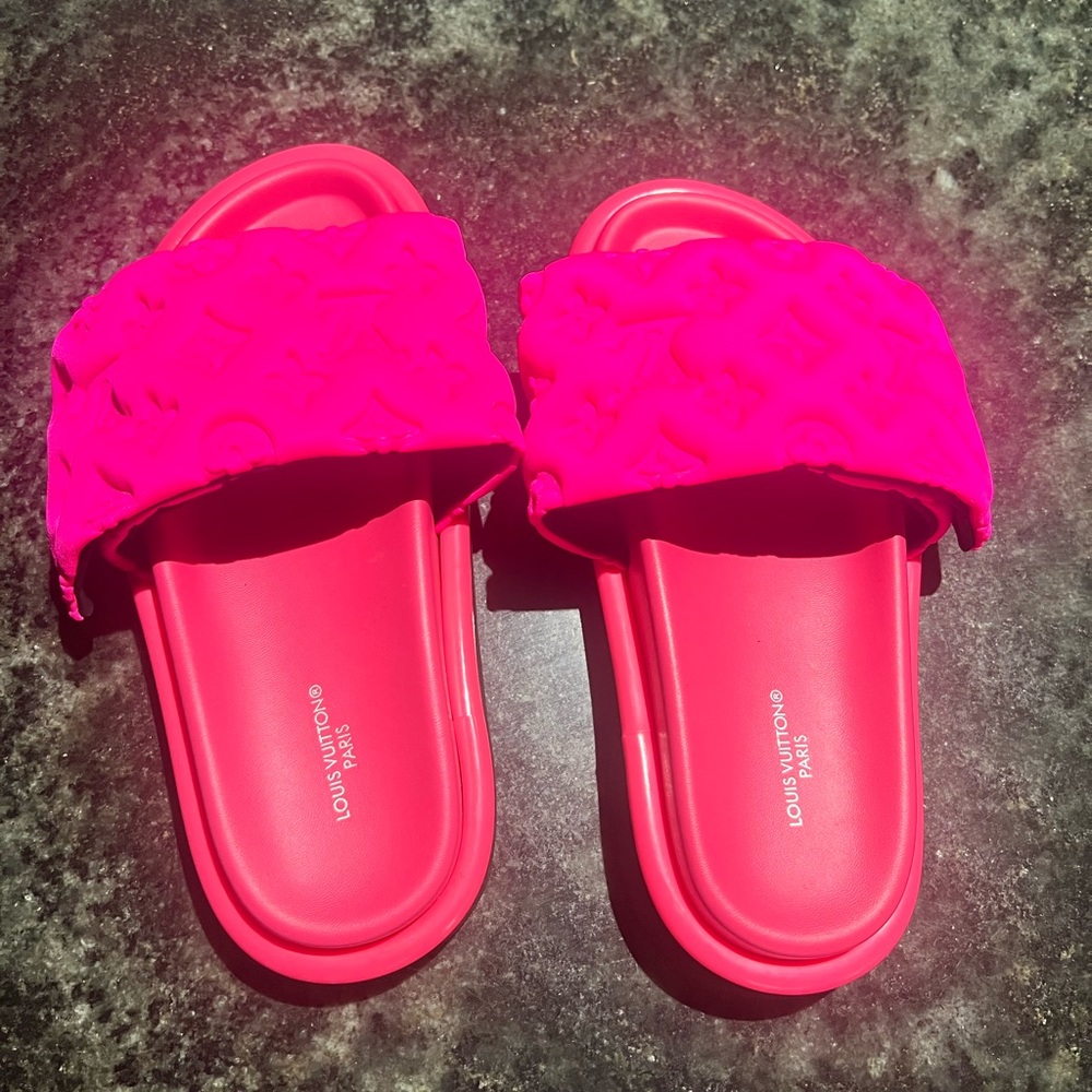 Vibrant Pink Embossed Slides